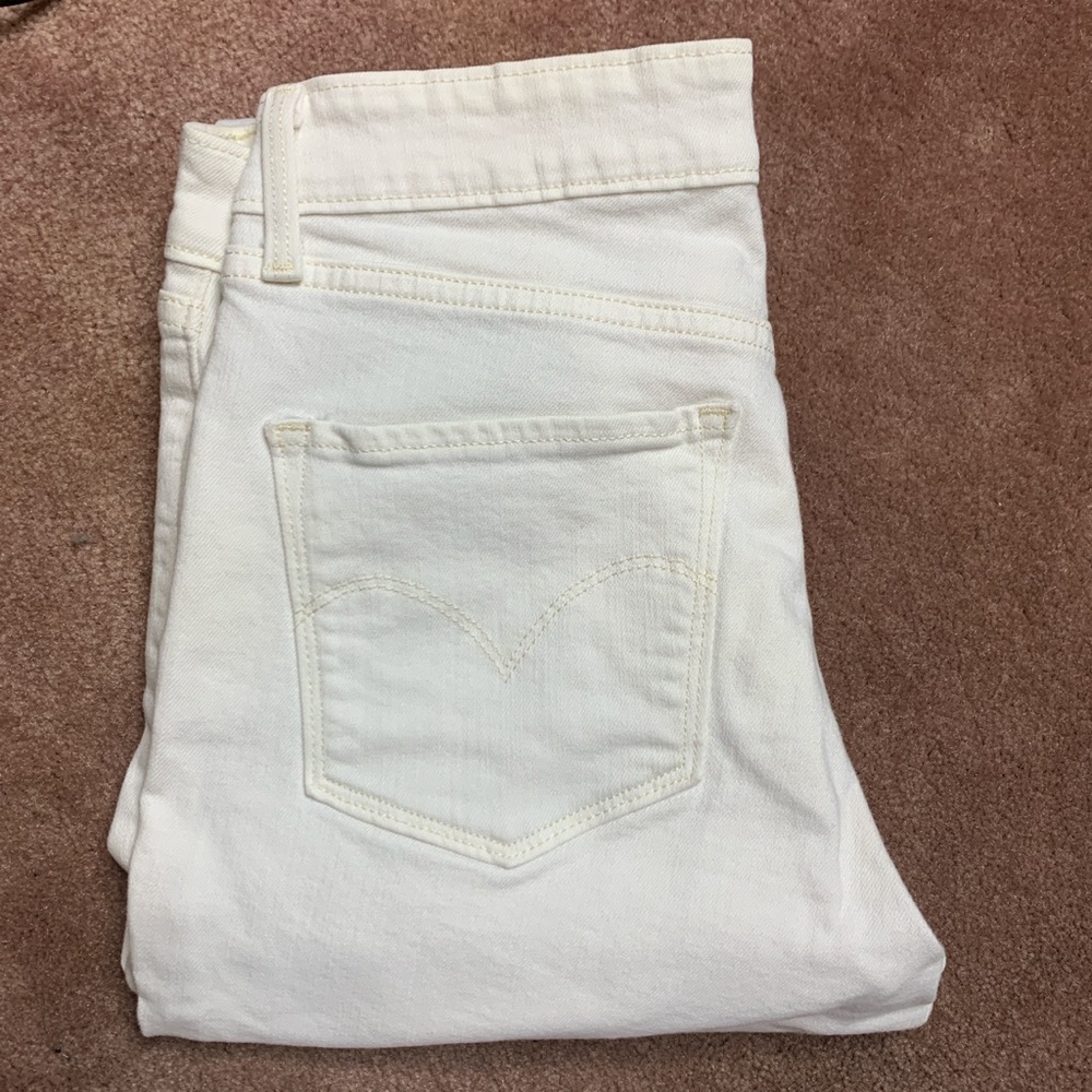 Levi’s high rise skinny jeans